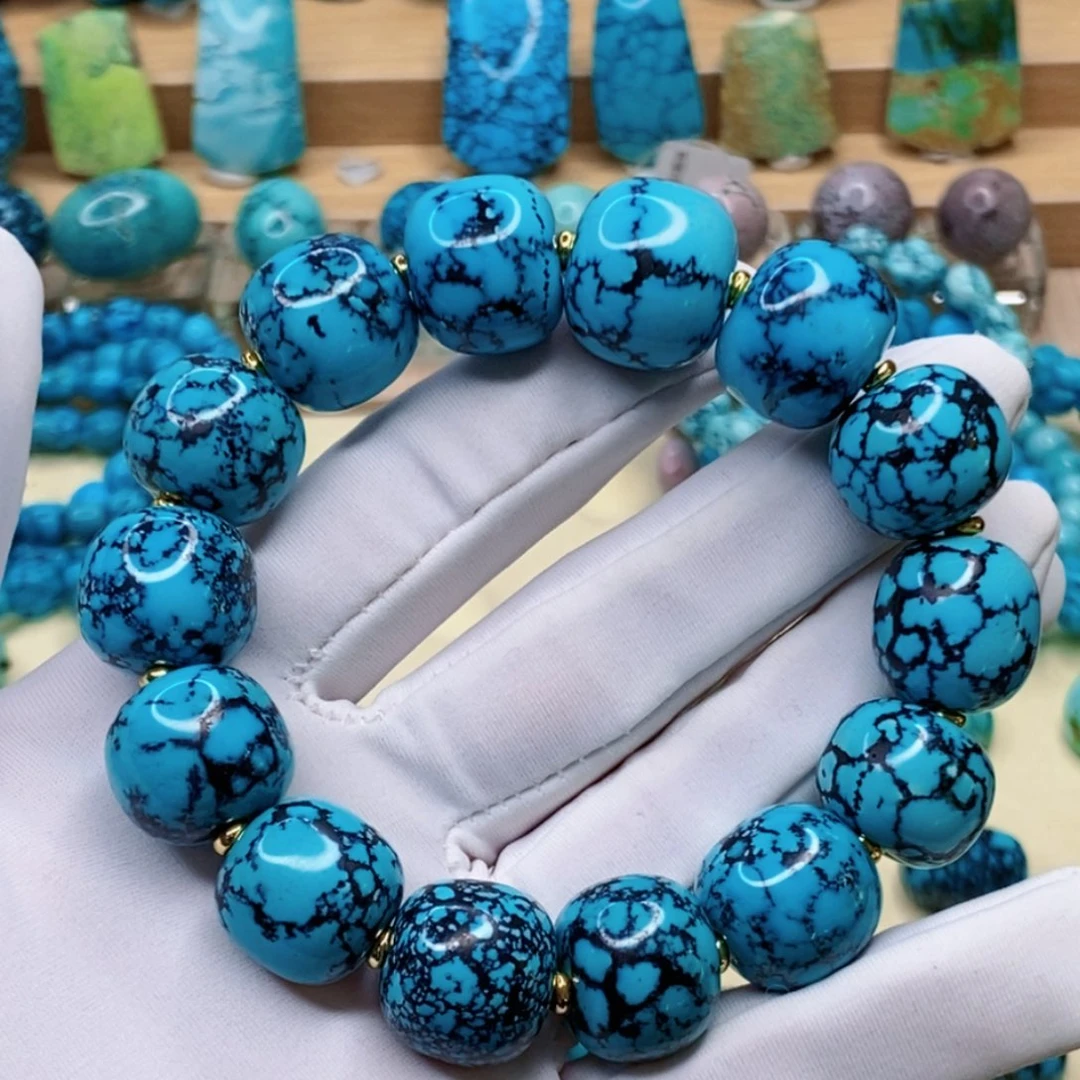 绿松石未镶嵌珠宝奇石