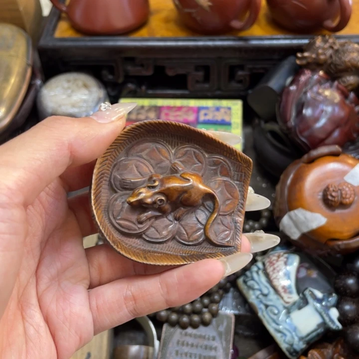 端景台紫檀木类木