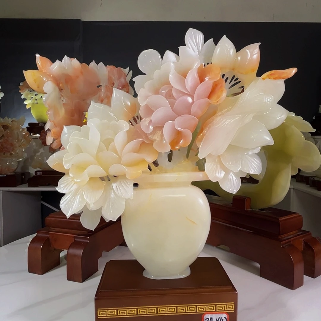 石材红花冰玉天然俏色