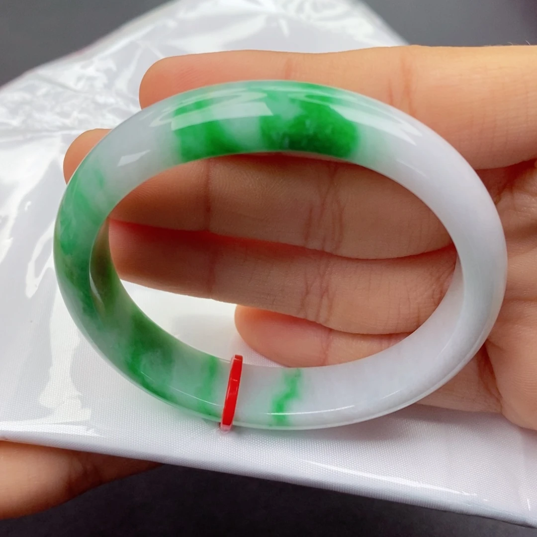 翡翠未镶嵌手镯（贵妃镯）54贵妃