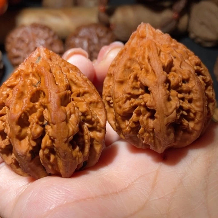 把件文玩核桃东北楸子小雪124