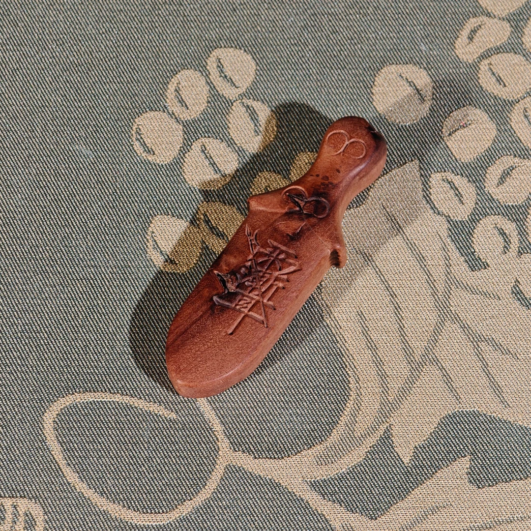 茅山福礼雷积木紫薇剑雕刻把件