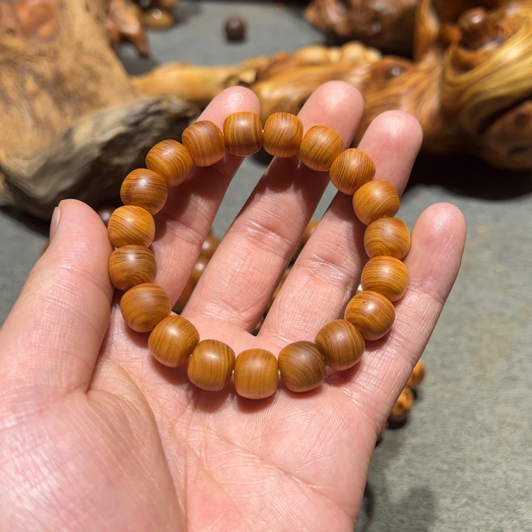 帅***9柏木（崖柏）北太行陈化崖柏