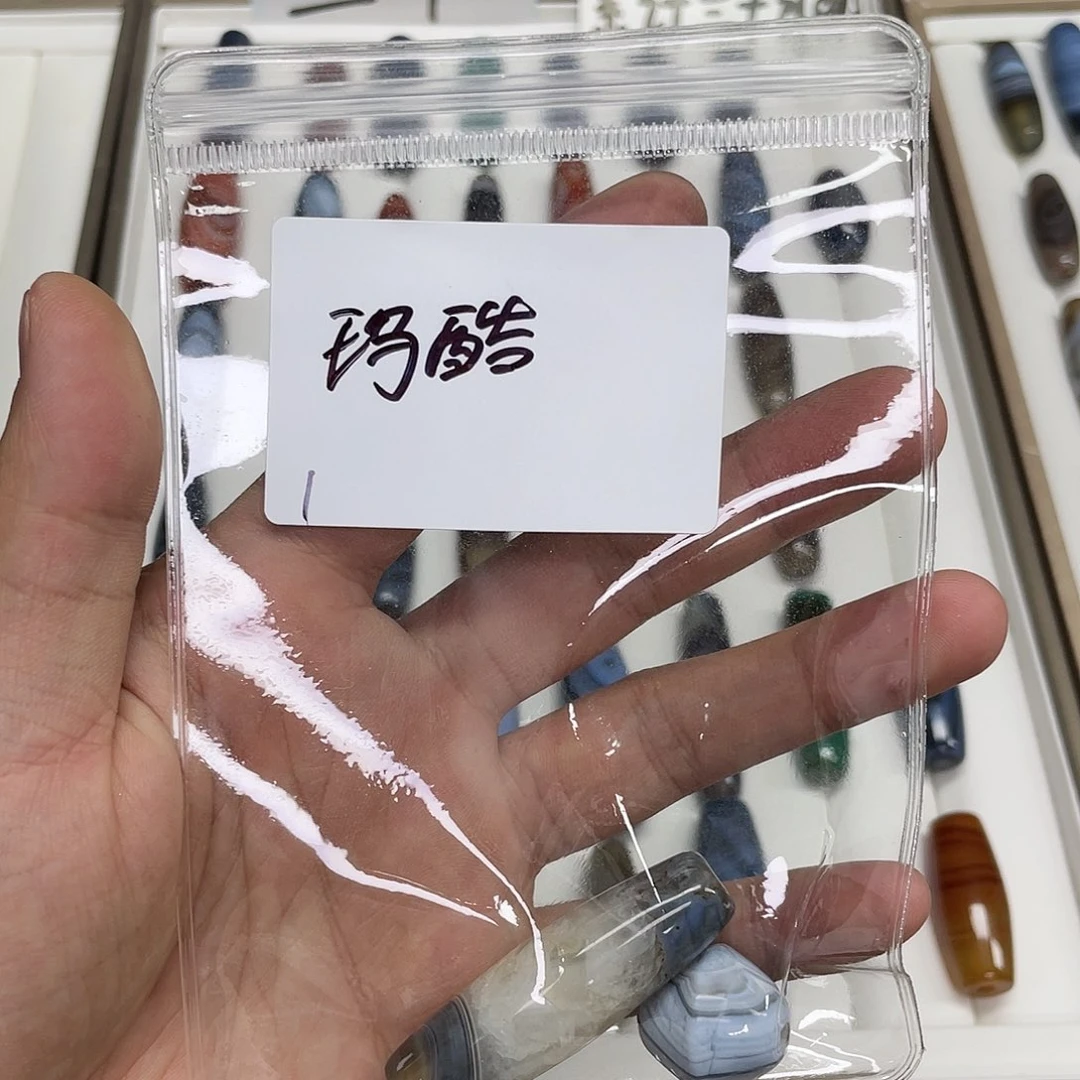 合金颈饰玛瑙/玉髓玛****阳