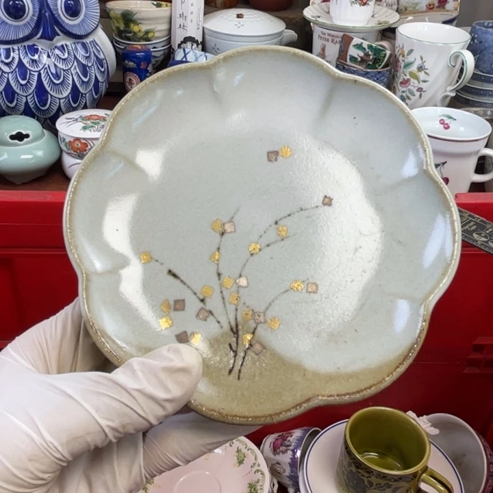 他家瓷器真美…开播了