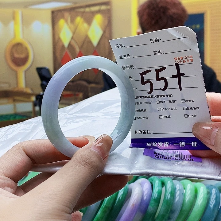 翡翠未镶嵌手镯00……