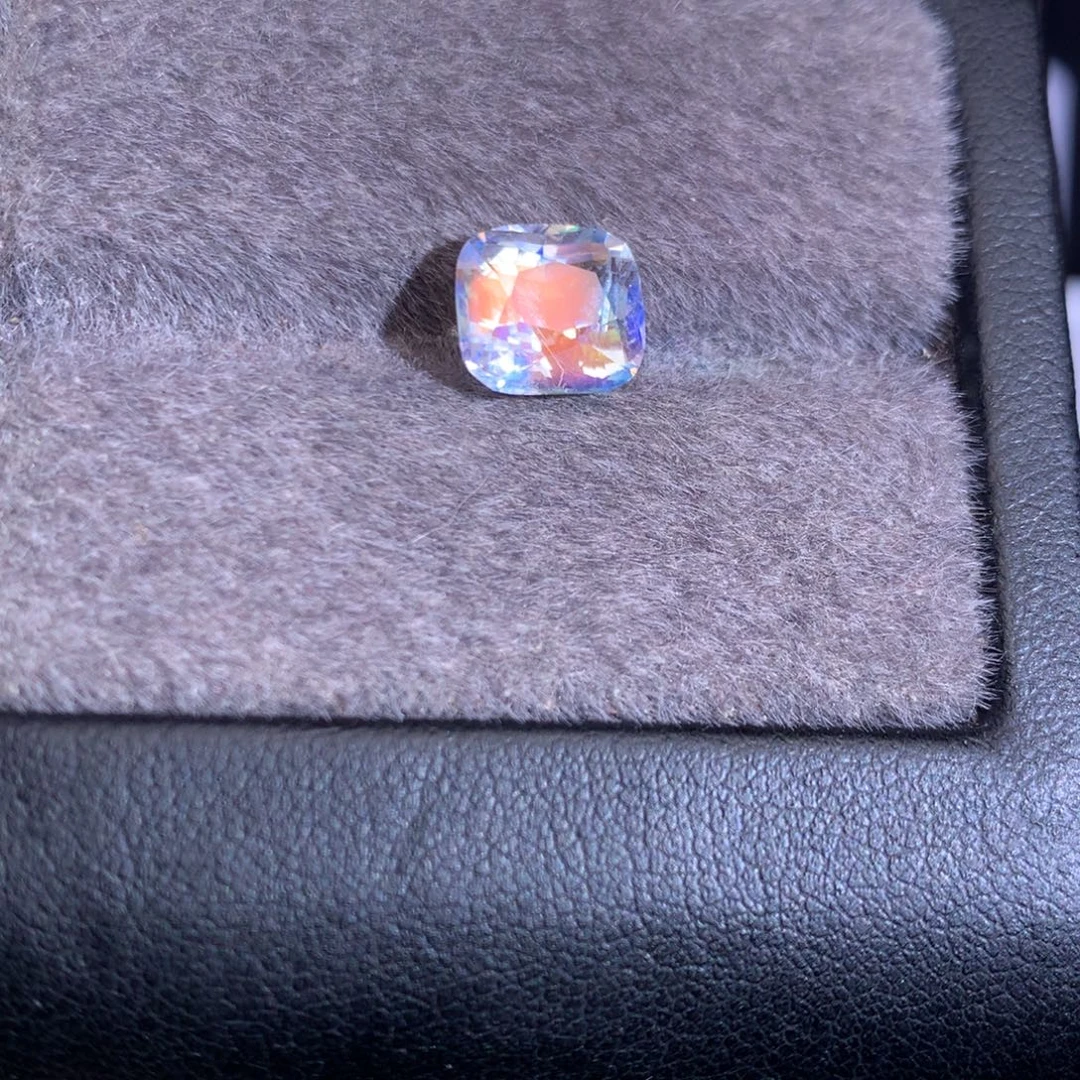 月光石裸石2.39ct