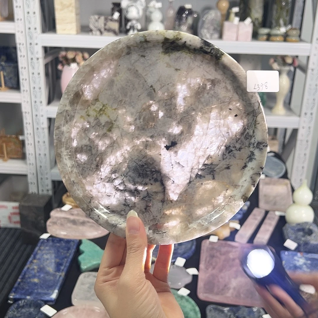 石材潘多拉。    398