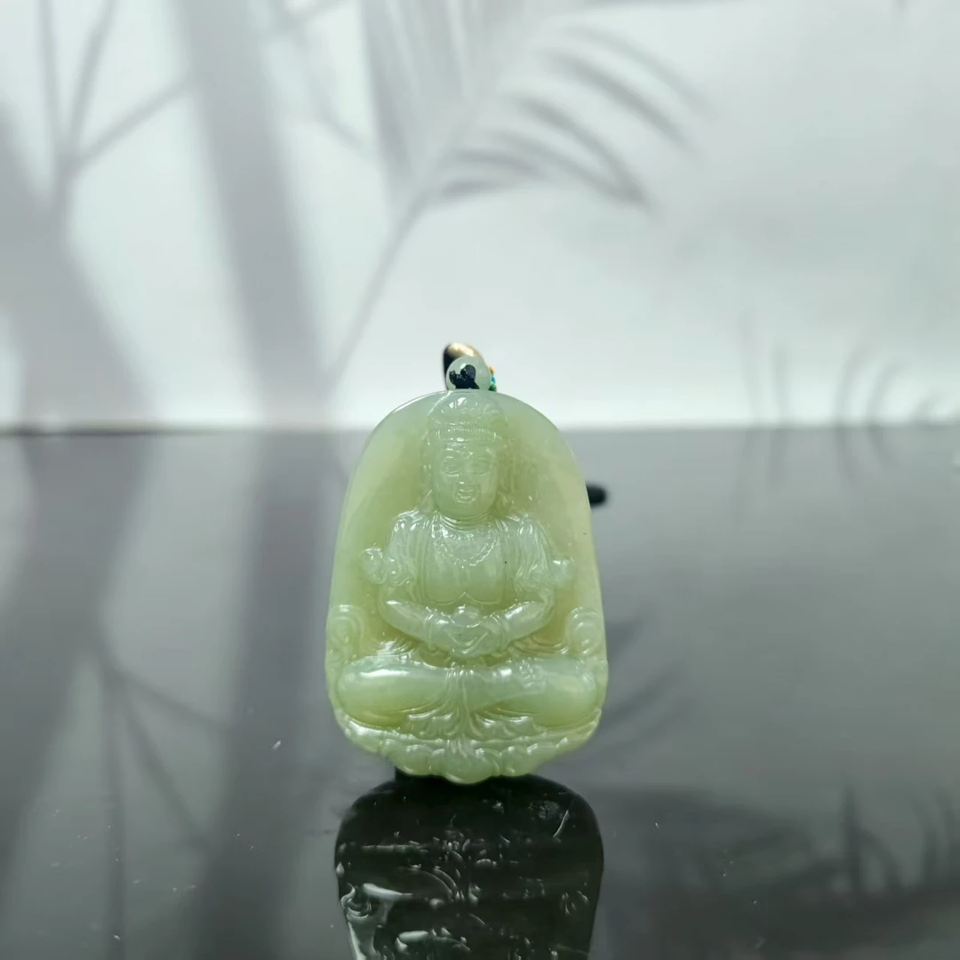 Q和田玉观音吊坠2561