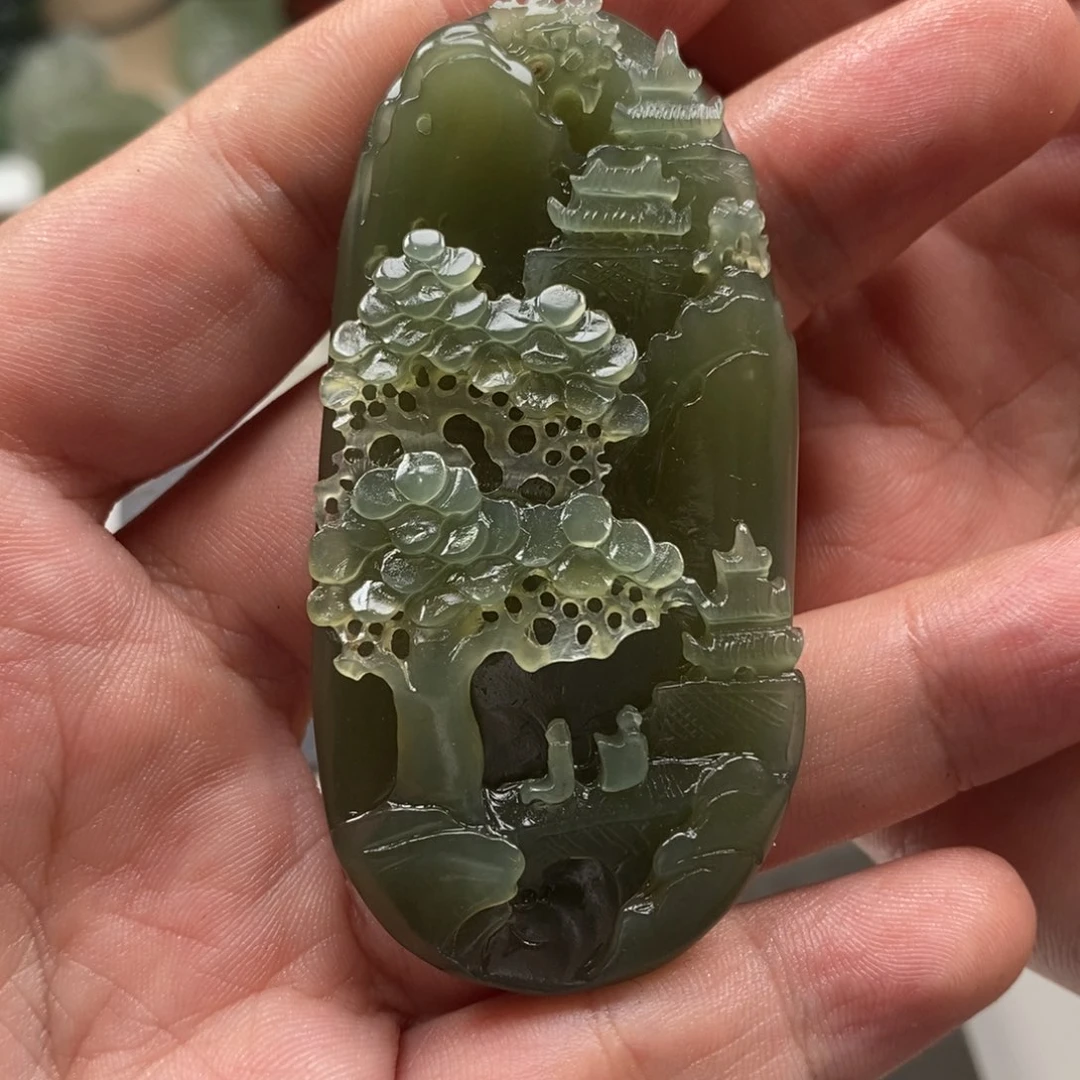 和田玉颈饰未镶嵌