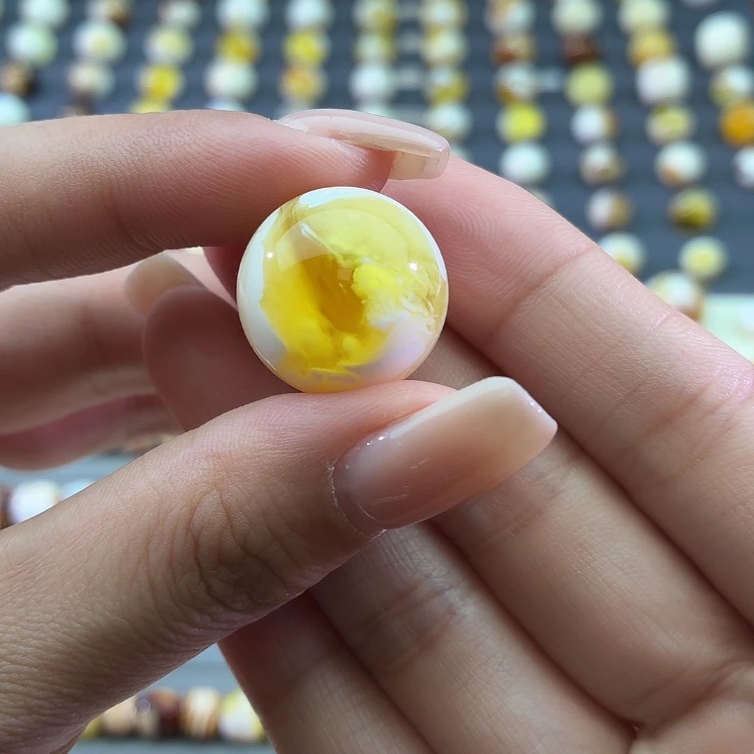 琥珀未镶嵌裸石19.5