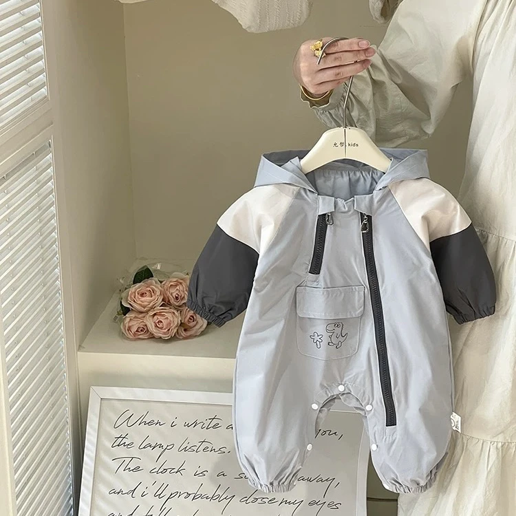婴幼宝宝春秋装双层连体衣可爱卡通恐龙哈衣爬服外出服时尚冲锋衣