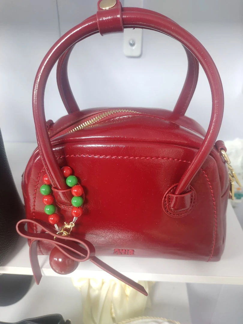 补cha100~200 链接，直接拍数量，包包饰品，备注抖音昵称，斜挎包