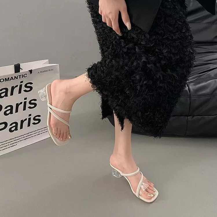 网红时尚夏季粗跟分趾鞋女软平底单鞋百搭奶奶鞋猪蹄一脚蹬懒人鞋