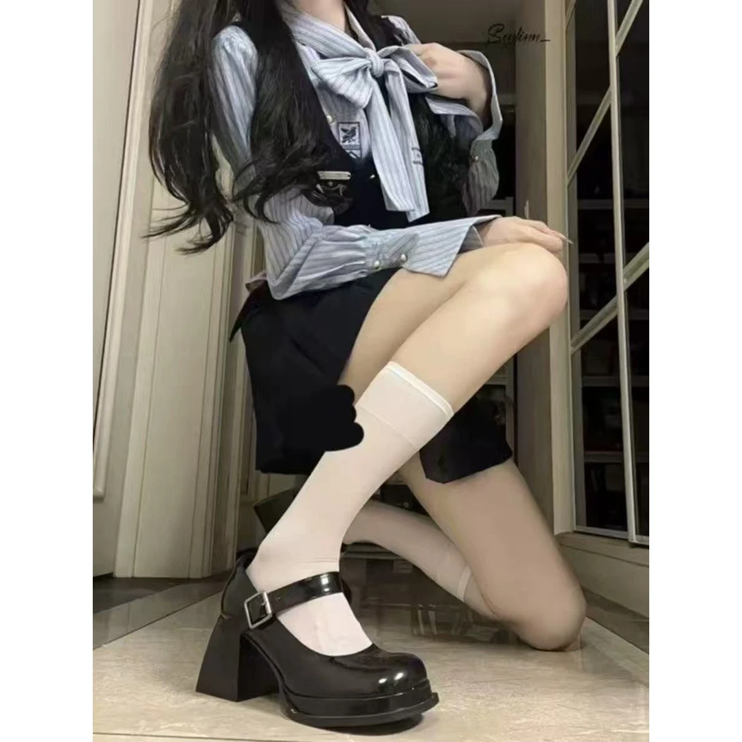 【伦敦书信】学院风甜美减龄设计感修身衬衣马甲背心高腰短裙三件套