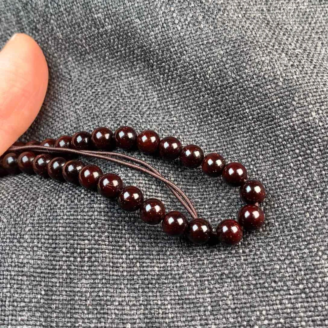 小叶紫檀手串/手链更**像檀香紫檀