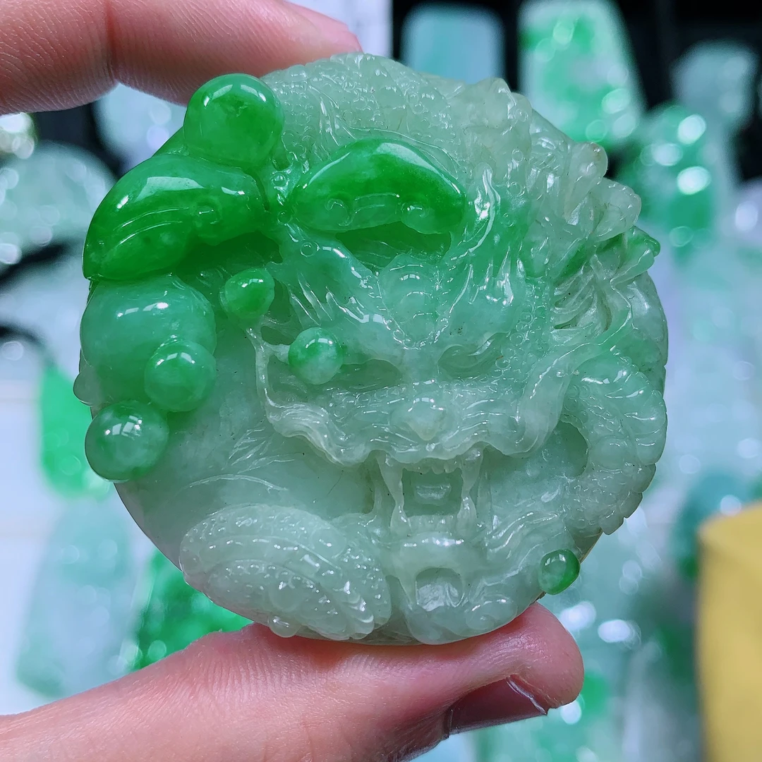 天然A货缅甸翡翠龙牌吊坠，照片左滑看尺寸