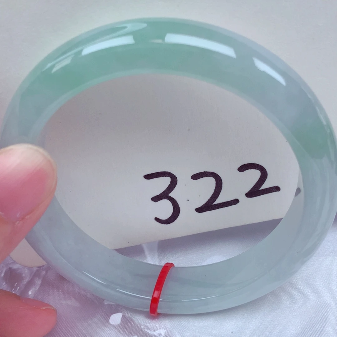 翡翠未镶嵌手镯翡翠