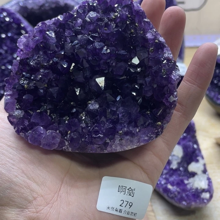 未镶嵌大型摆件（非配饰）紫晶