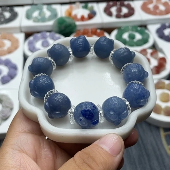 石英质玉（非洲翠）合金手串