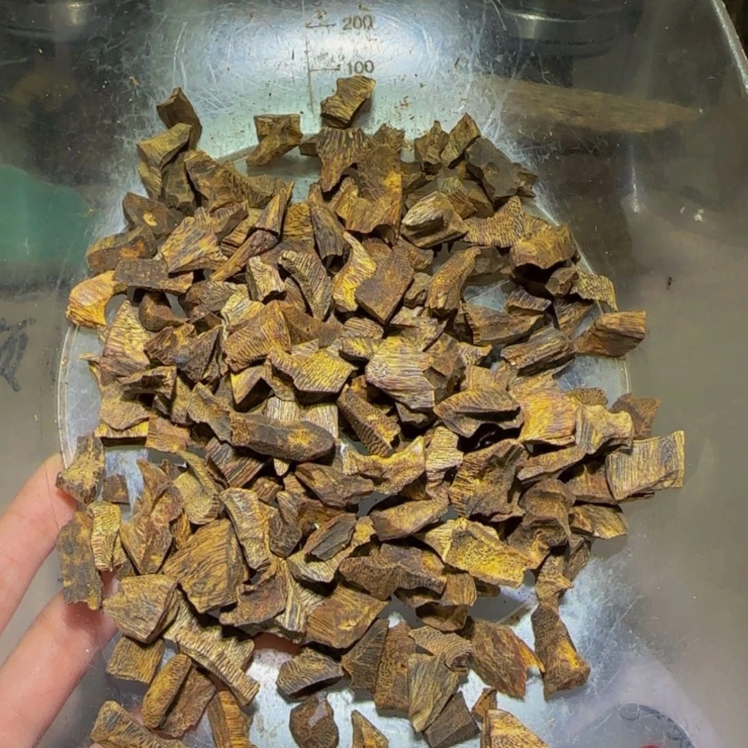 顺***水沉香沉香碎屑奇楠海南肉壳老料73克