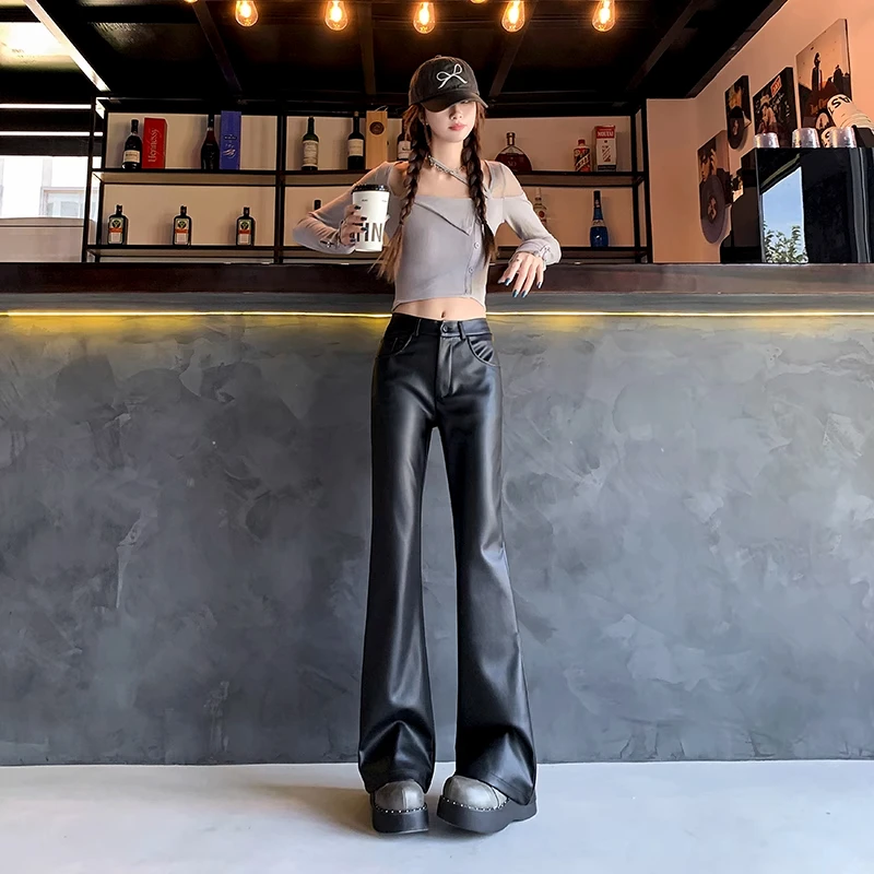 小个子辣妹黑色微喇皮裤女秋冬新款PU皮休闲裤直筒喇叭拖地长裤子