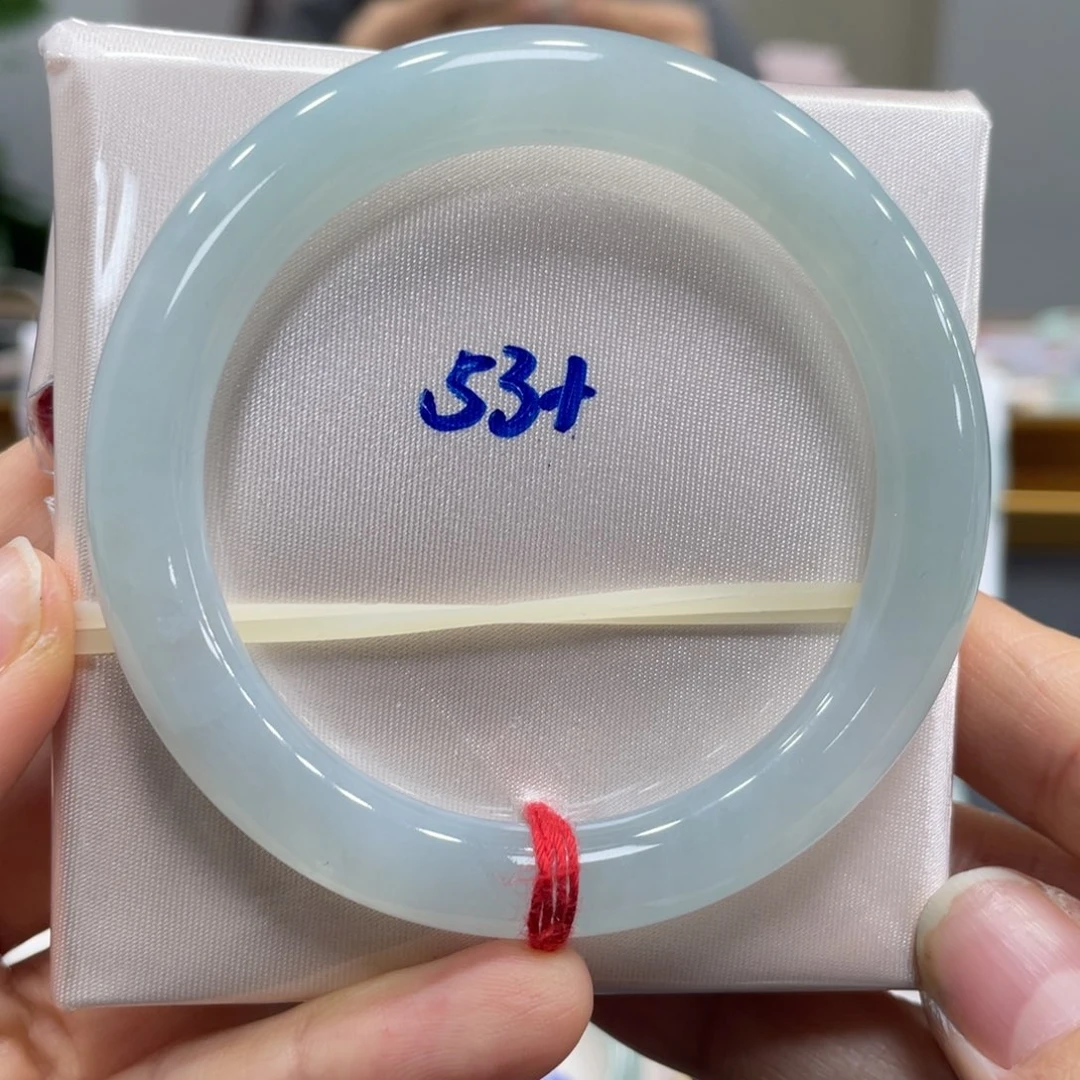 翡翠未镶嵌手镯翡翠