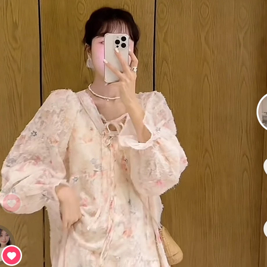2025-9016女装连衣裙碎花法式浪漫连衣裙温柔风连衣裙韩版春新款