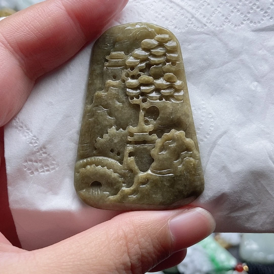 翡翠未镶嵌颈饰翡翠