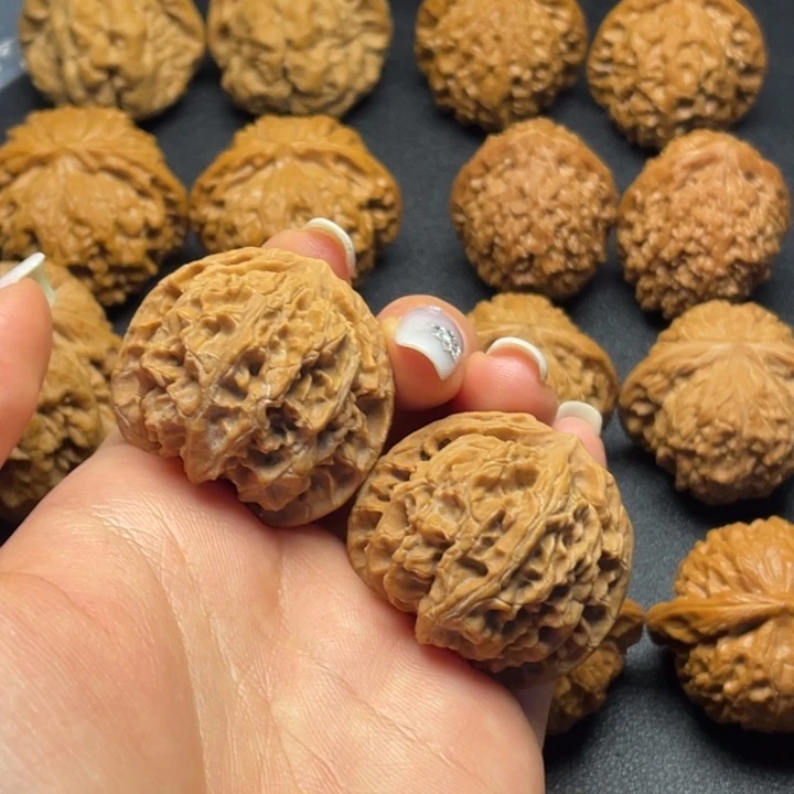 文玩核桃吊坠38+全品苹果园