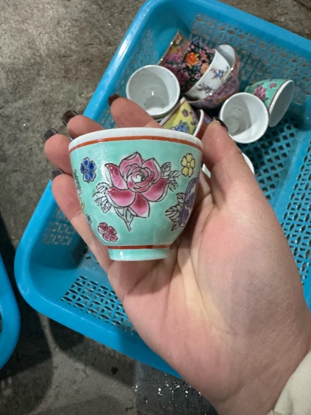 松石绿百花不落地三缸杯