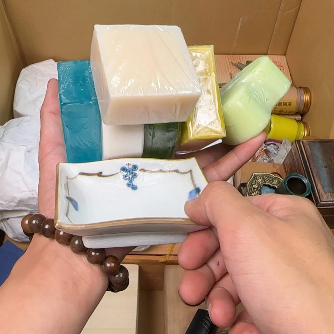 陶瓷孤品单件车里拍的