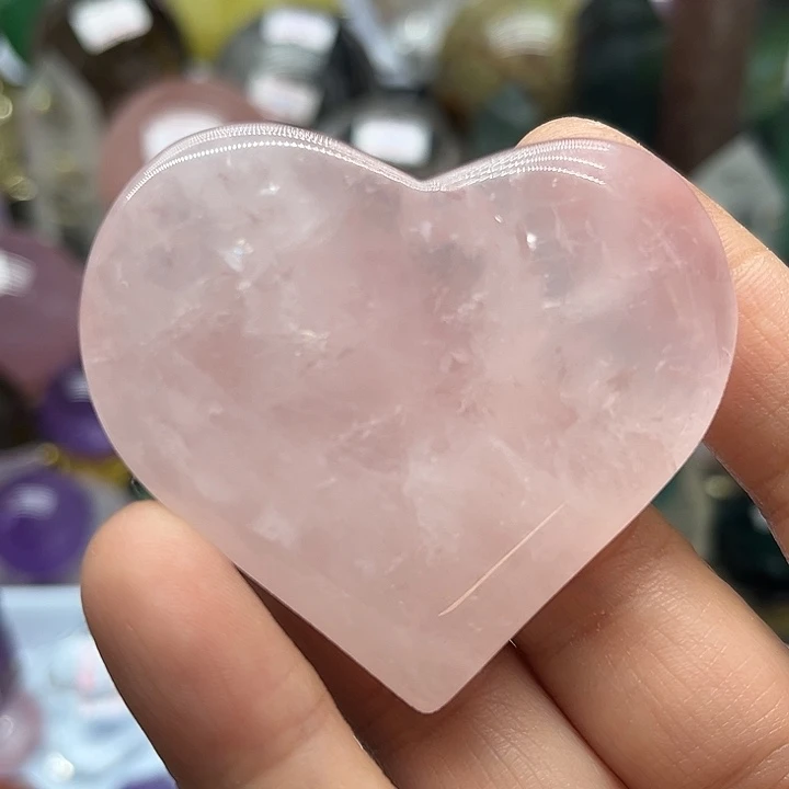 珠宝半成品水晶未镶嵌58克粉水晶爱心