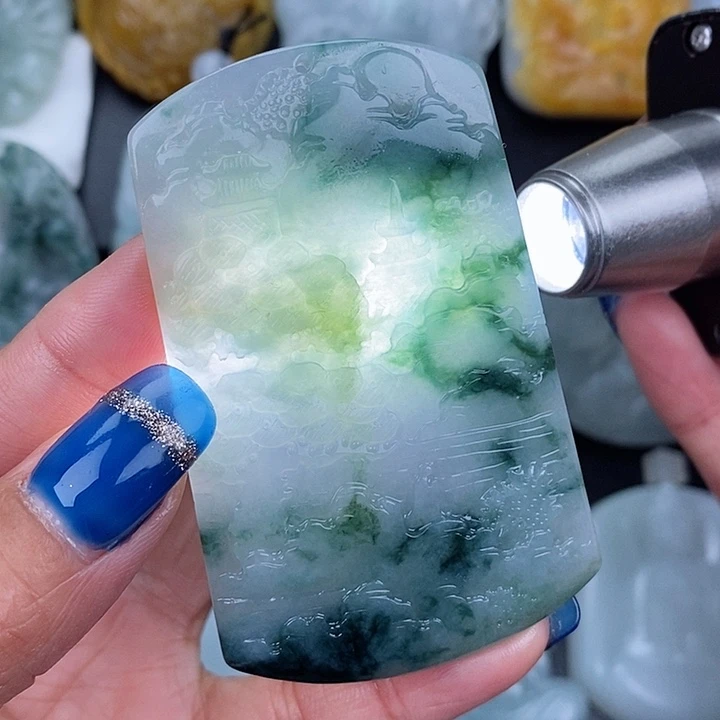 定制翡翠未镶嵌翡翠