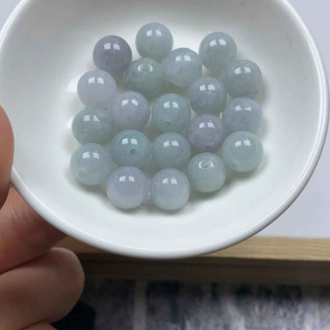 翡翠颈饰未镶嵌卡9➕。20颗。单圈