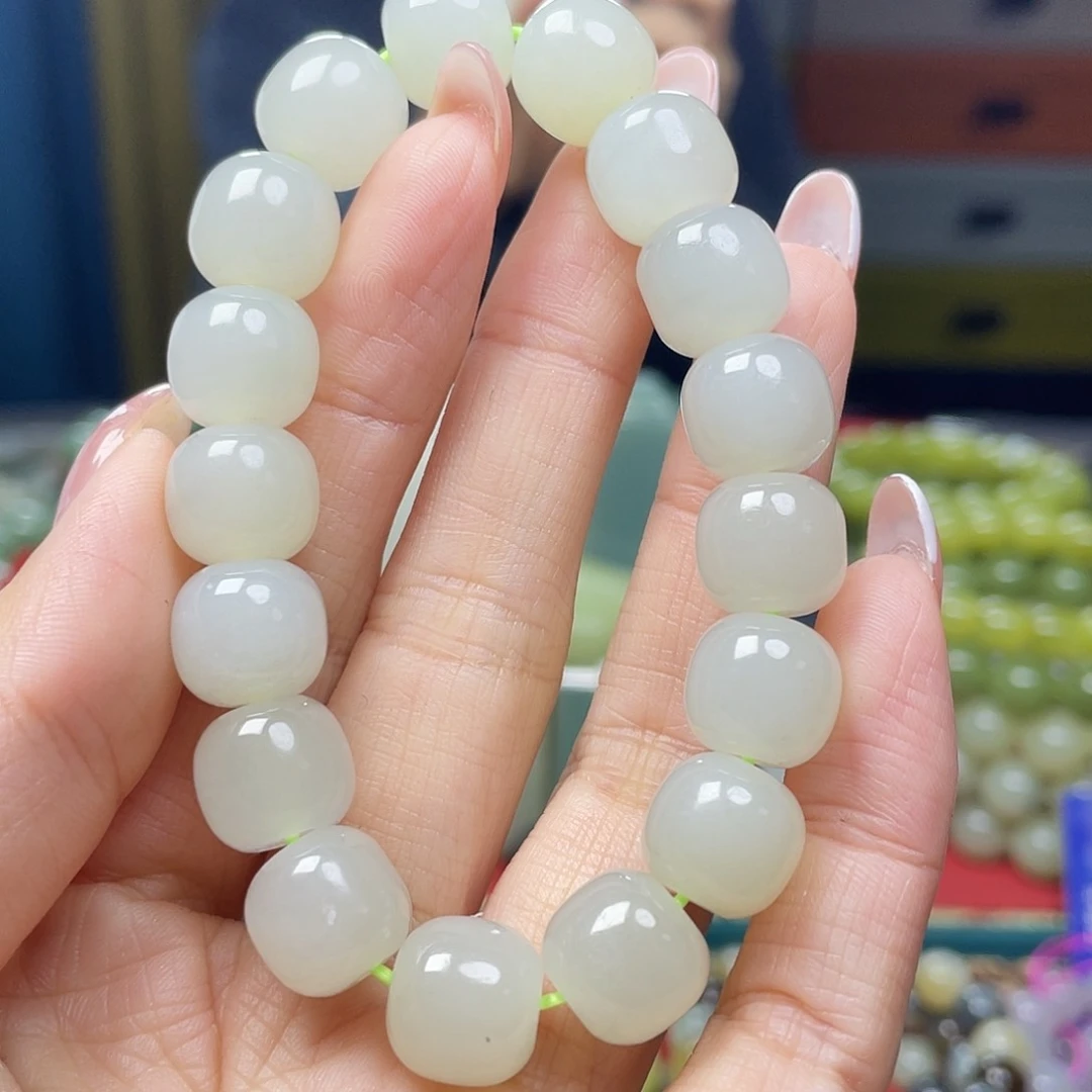 未镶嵌手链和田玉（糖玉）