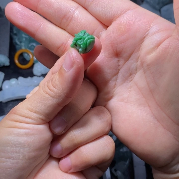 未镶嵌定制翡翠哆***.毛