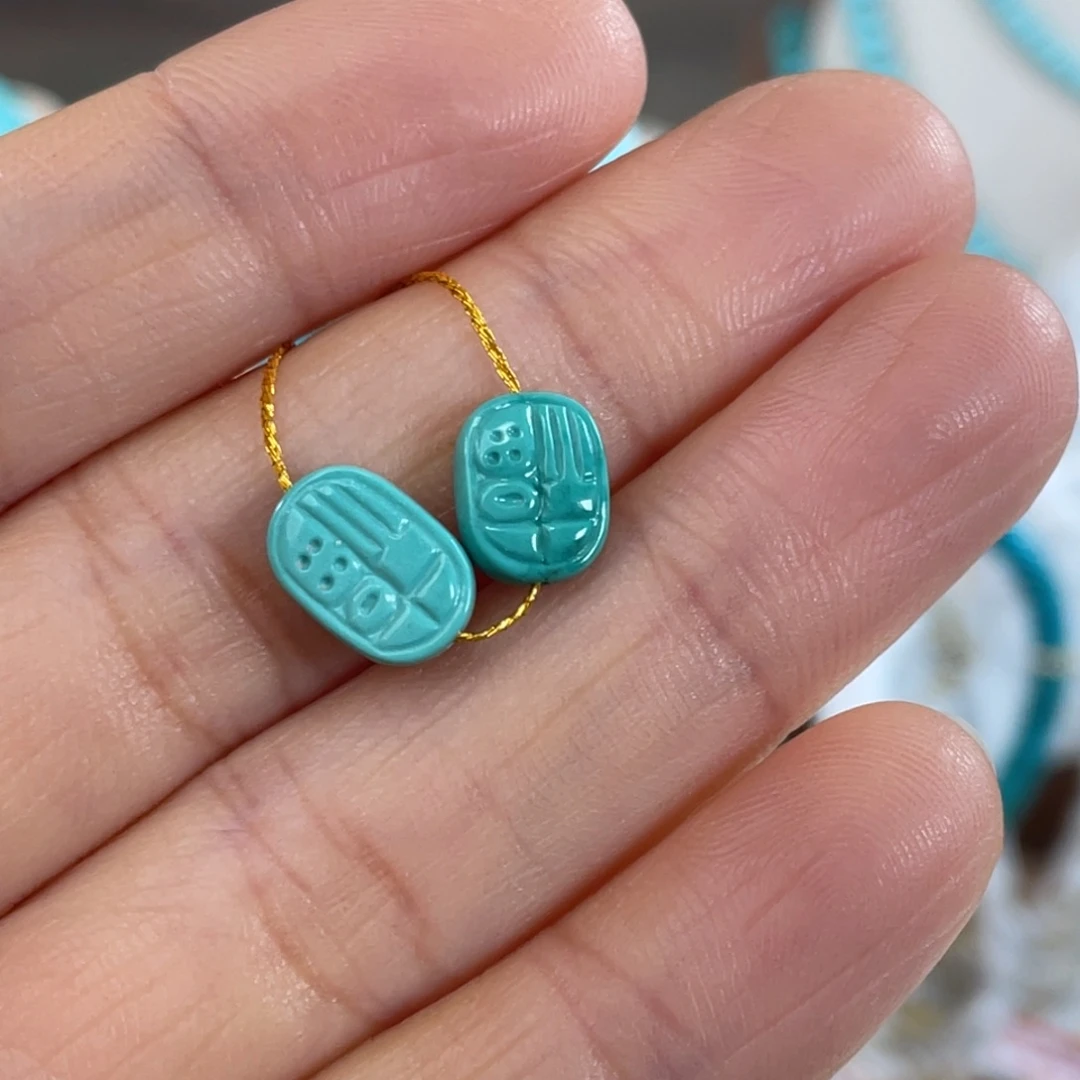 绿松石未镶嵌套链福牌