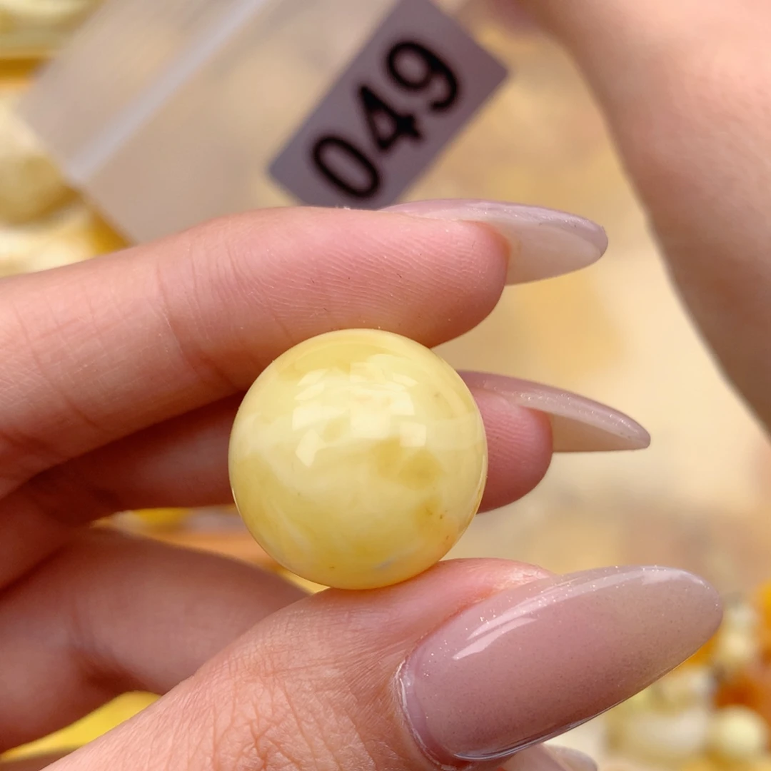 琥珀未镶嵌珠宝奇石19+