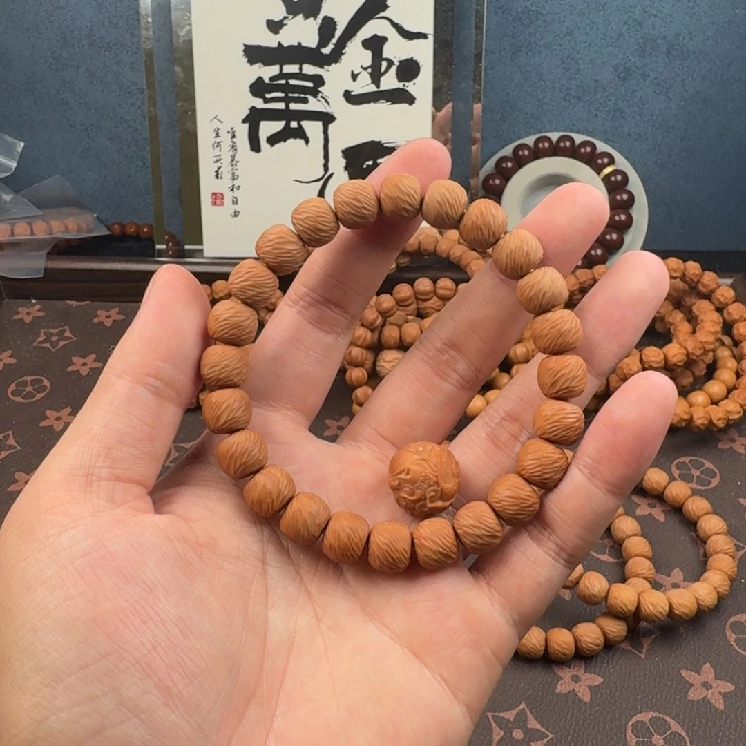 童***话手串猴头核桃云锦带配饰