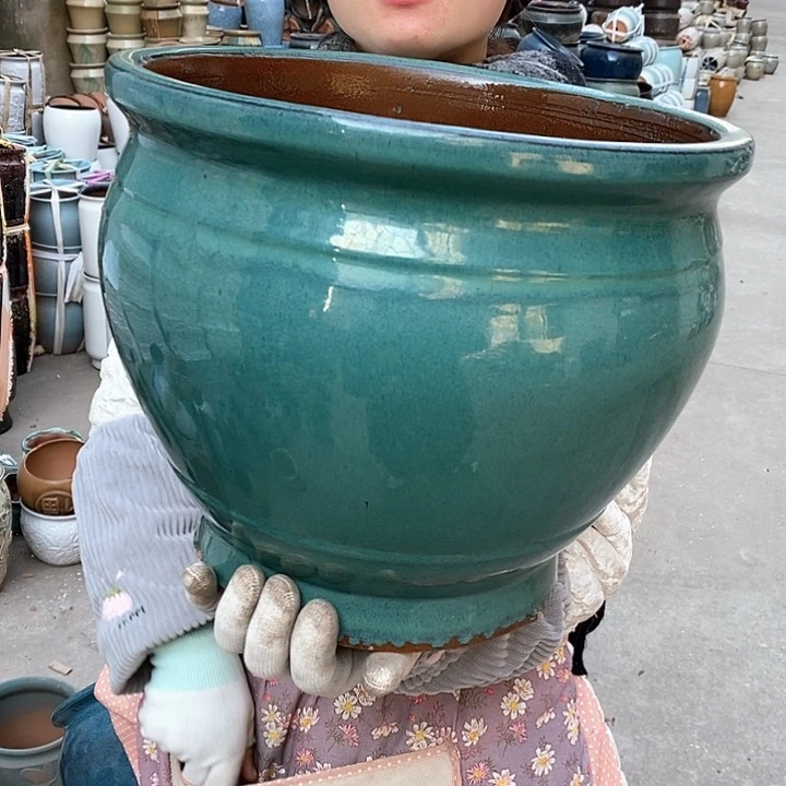 紫砂花盆瑕疵口33高27