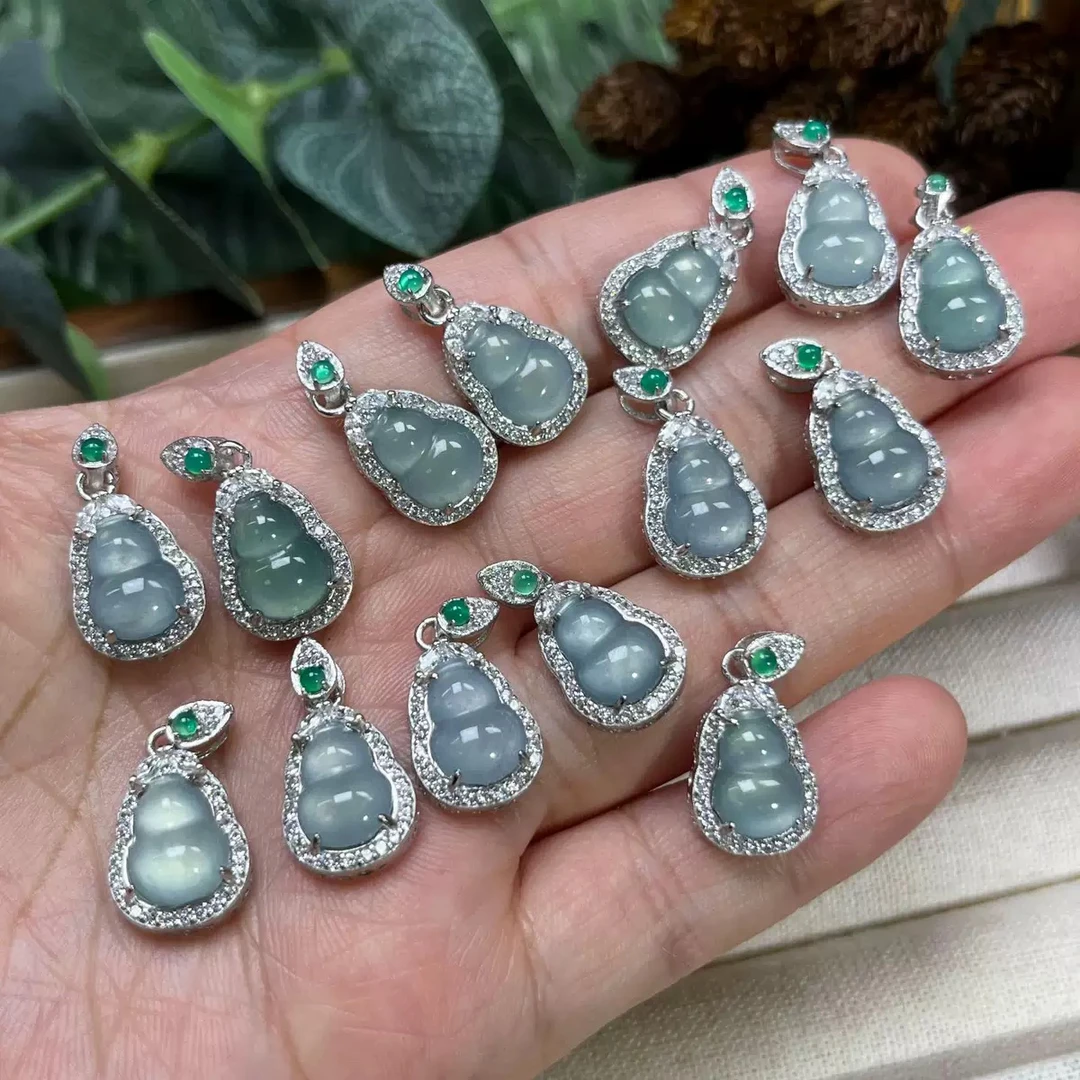 天然A货蓝水翡翠小葫芦S925银镶吊坠配饰（多样性发其一）