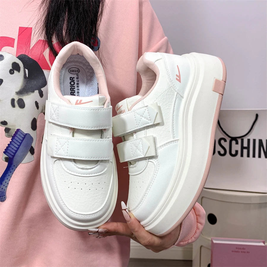 回力板鞋女款2025新款女鞋休闲鞋子女百搭厚底透气皮面网面运动鞋