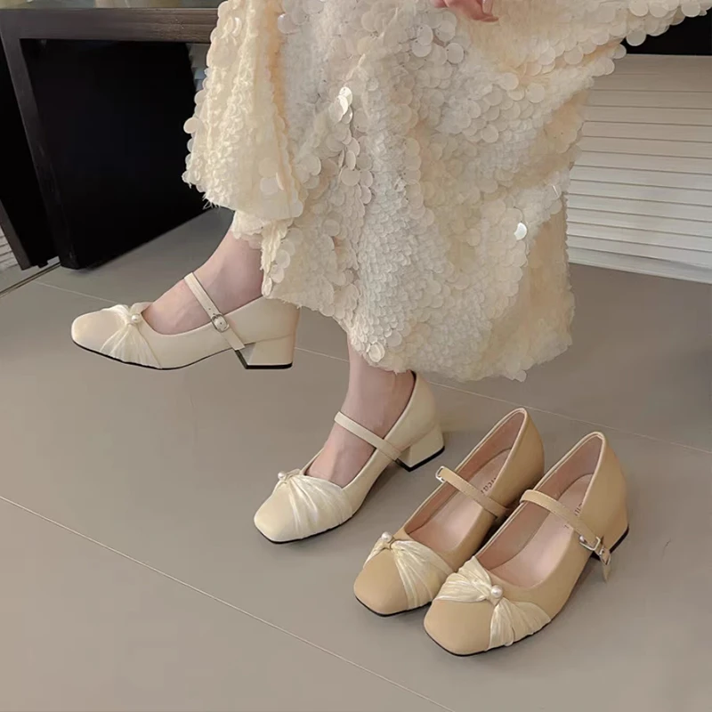 小香风玛丽珍鞋2025新款芭蕾风粗跟瓢鞋方头浅口中高跟单鞋女