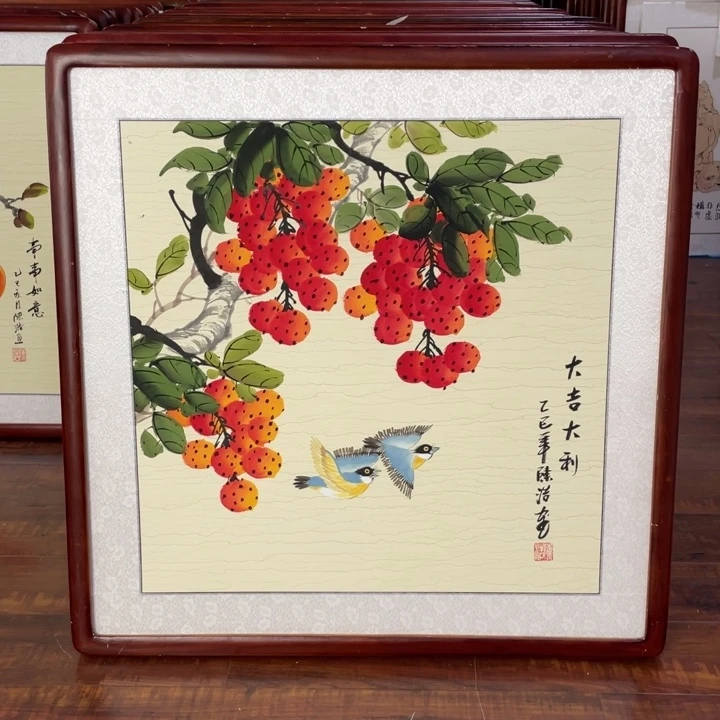 国画带框尺寸63*63厘米
