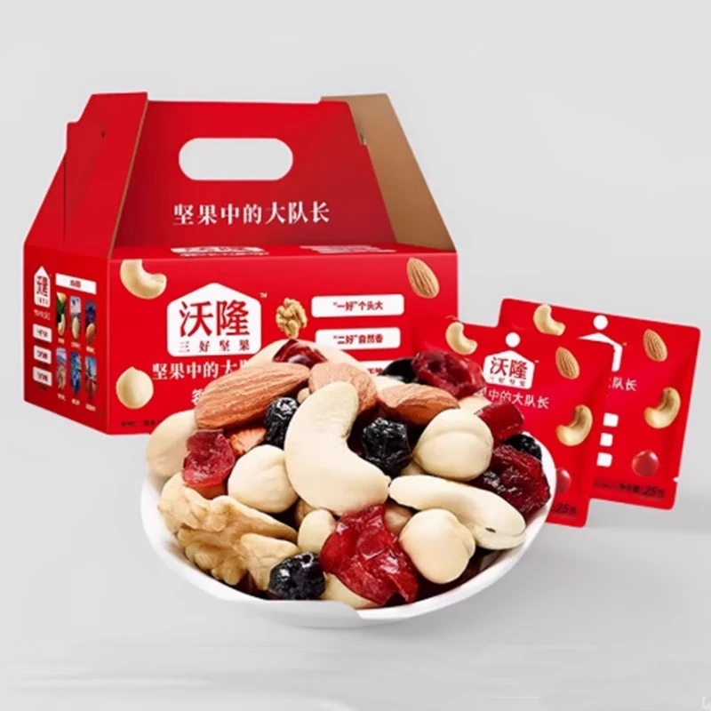 沃隆每日坚果礼盒坚果大队长750g官网分享装零食混合坚果30包