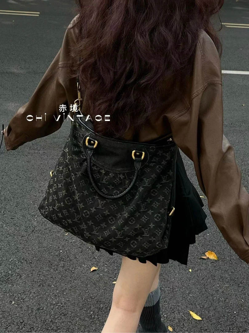 95新 LouisVuitton/路易威登 4909 黑色丹宁cabby手提斜挎包07