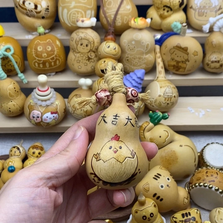 大吉大利破壳小鸡仔