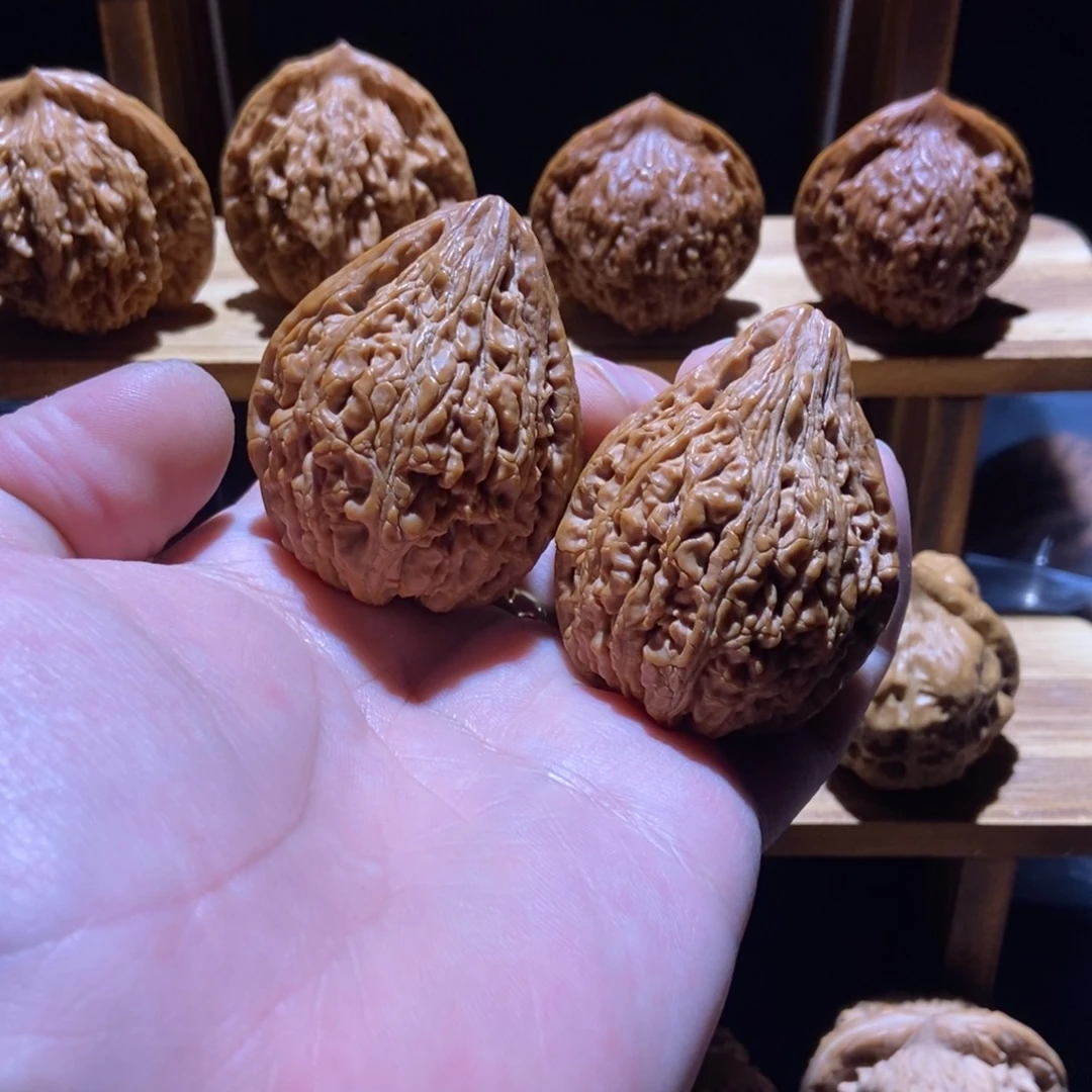 吊坠文玩核桃坐佛原树40