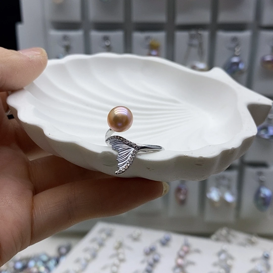 合金耳饰淡水珍珠